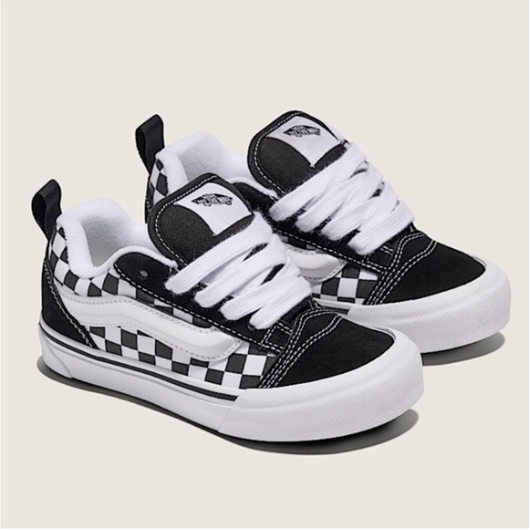 Vans Shoes - Vans Big Kids Knu Skool Checkerboard
Shoe 6.0 US Women 7.5 US